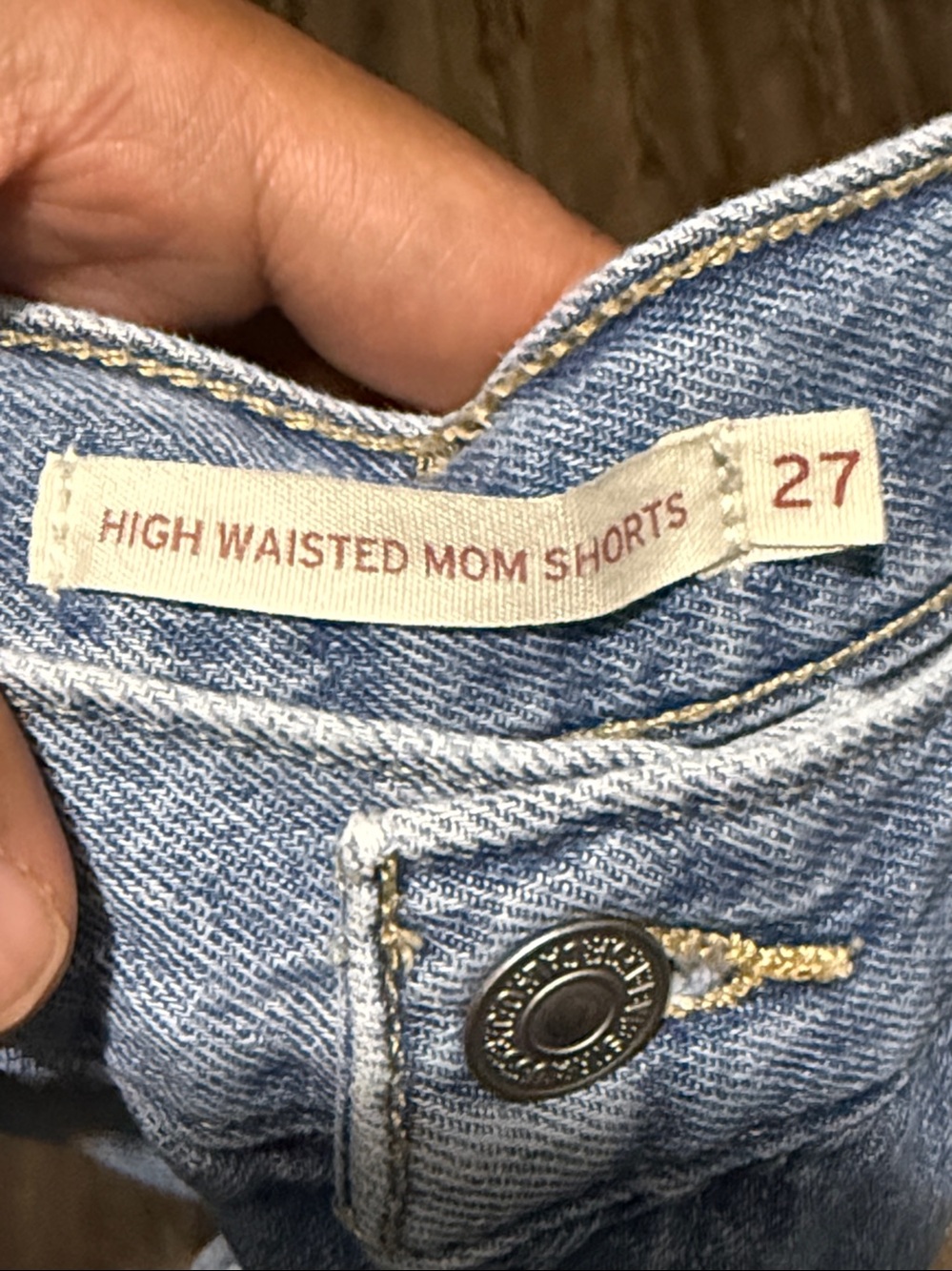 Levi's High Waisted Mom Shorts Women's 27 Wide Hem Summer Denim - Picture 3 of 6